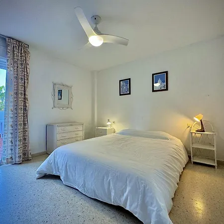 Elviria Park By Homing Apartment
